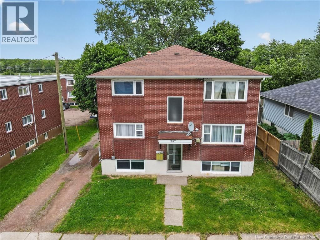 237 Humphrey Street, Moncton
