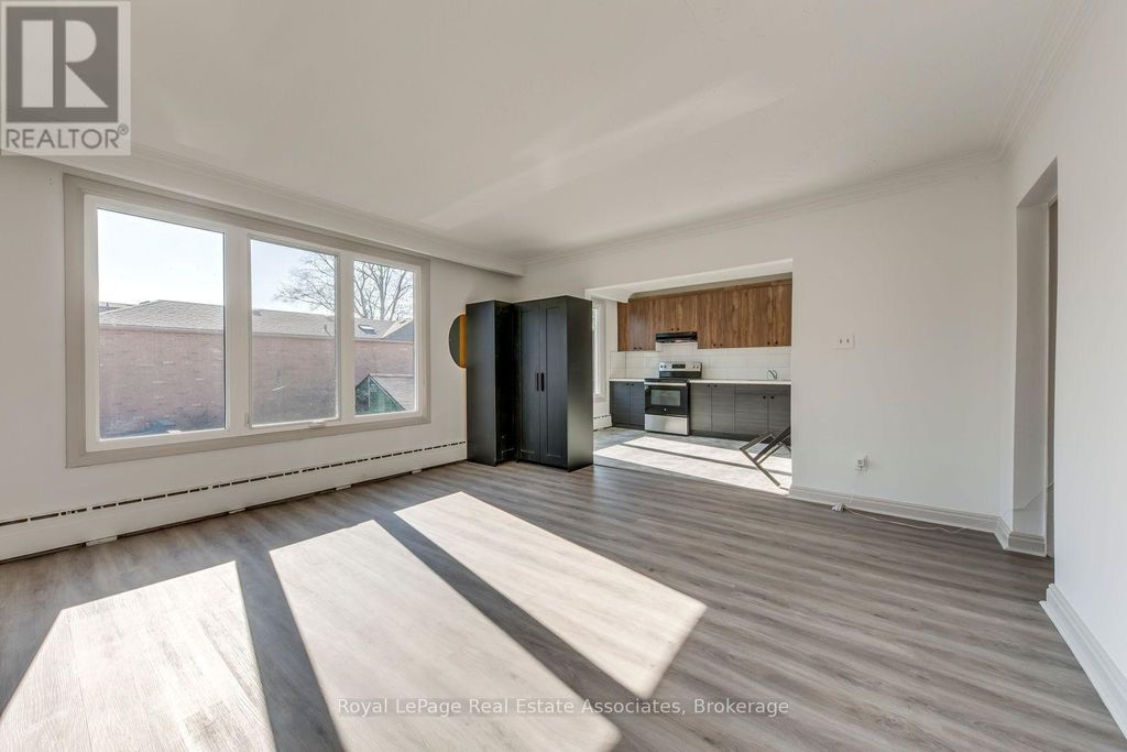 2 - 362 Royal York Road, Toronto (mimico)