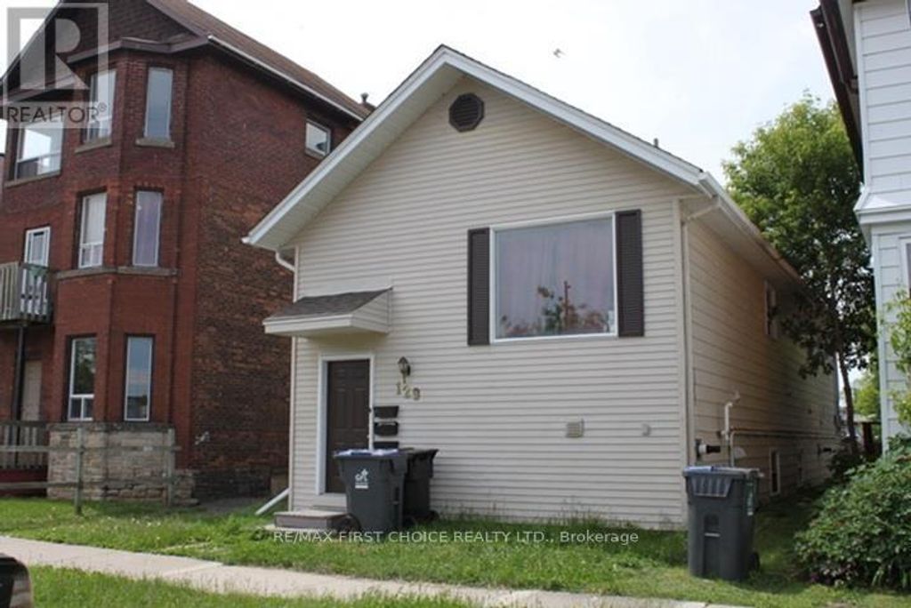 129 Mckellar Street N, Thunder Bay (mckeller Park)