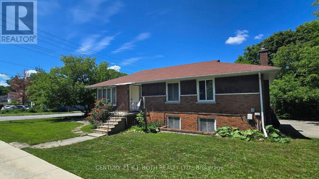 Upper - 41 Bayview Drive, Barrie (allandale)