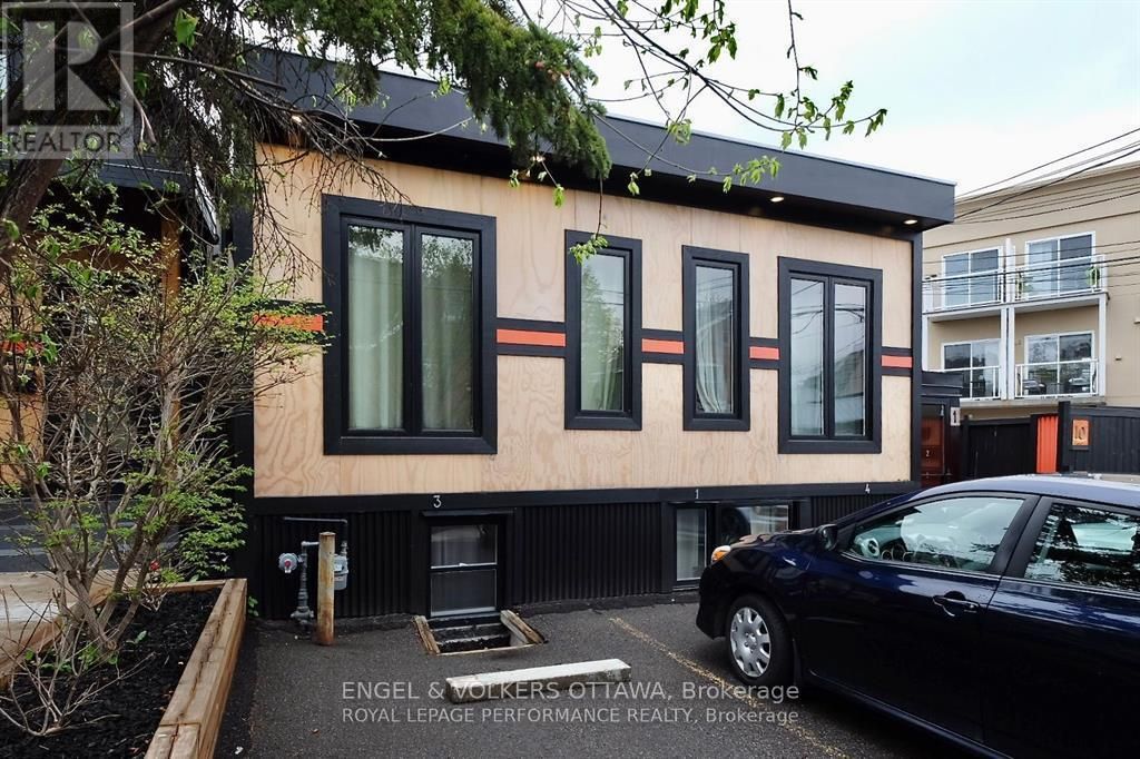 10 Sherbrooke Avenue, Ottawa