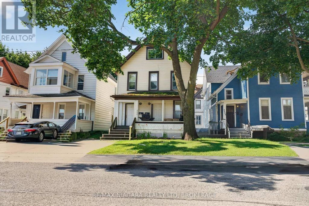 4454 Huron Street, Niagara Falls (downtown)