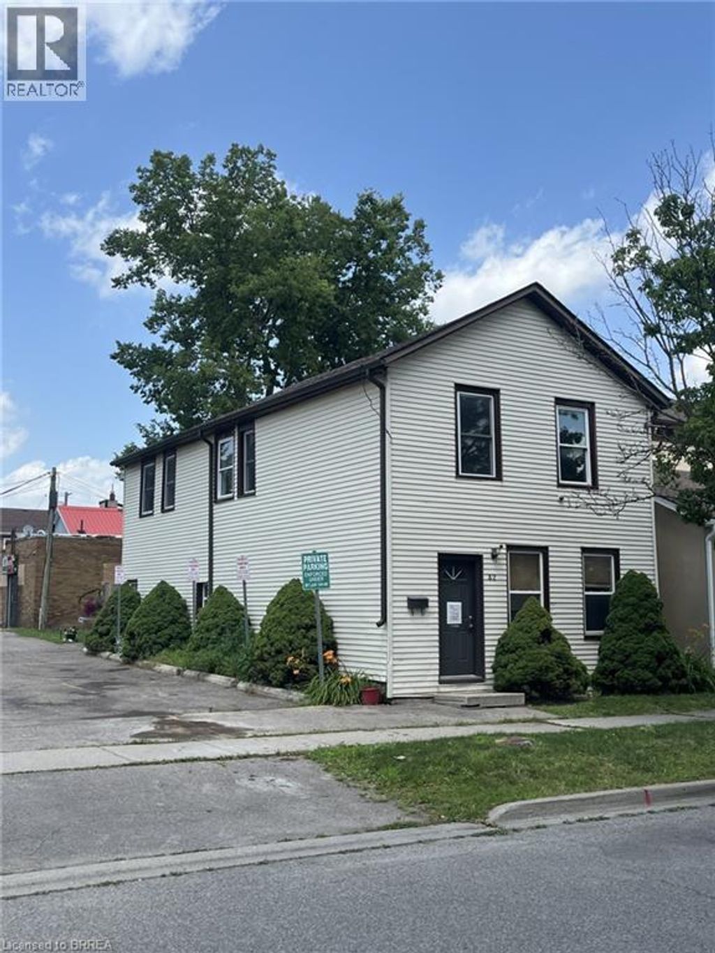 42 Chatham Street, Brantford