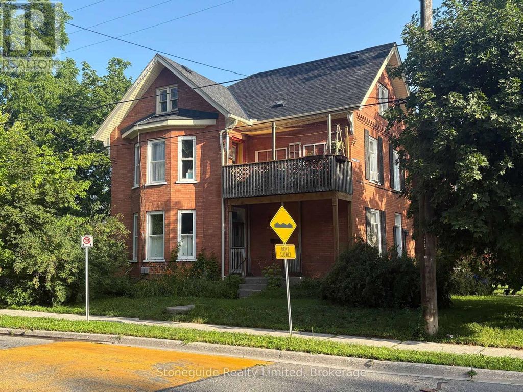 295 Margaret Avenue, Peterborough (town Ward 3)