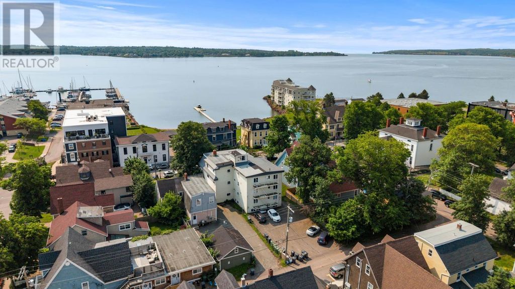 21 Water Street, Charlottetown