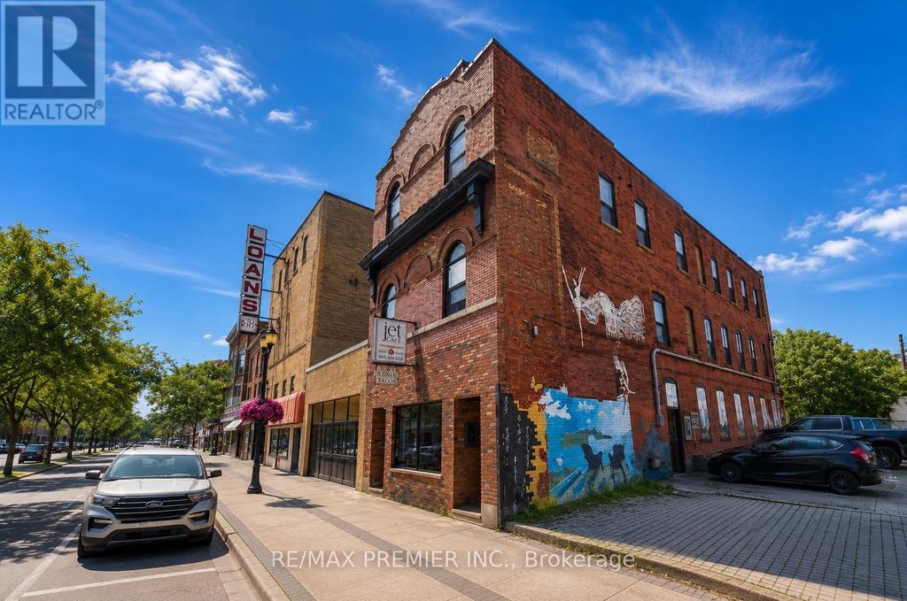 184 King Street E, Hamilton (beasley)