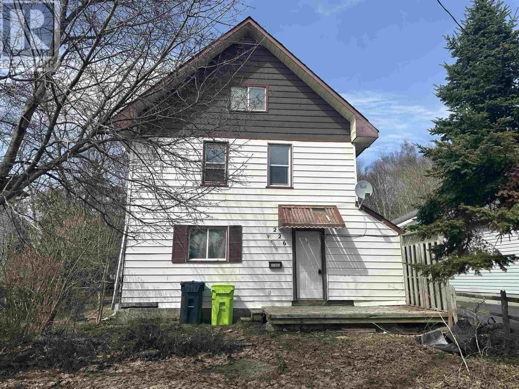 226 Birch St, Sault Ste. Marie