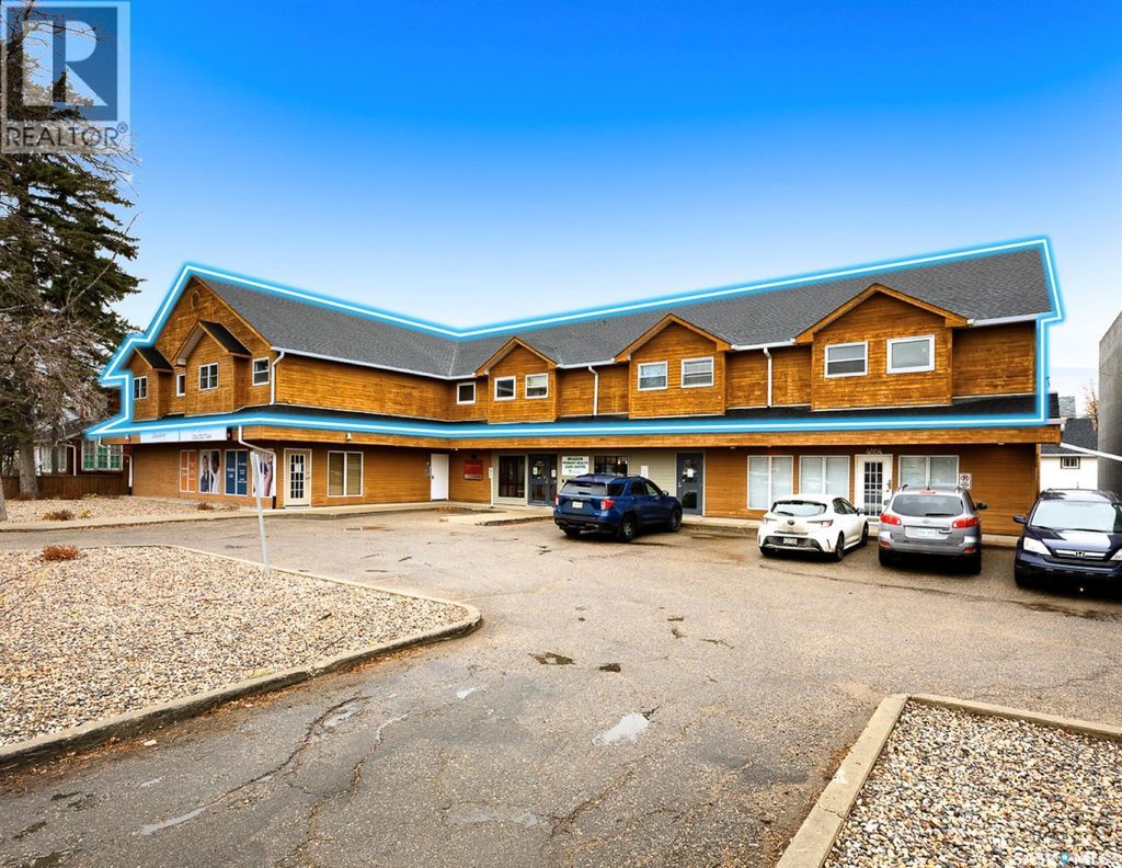 4008 Dewdney Avenue, Regina