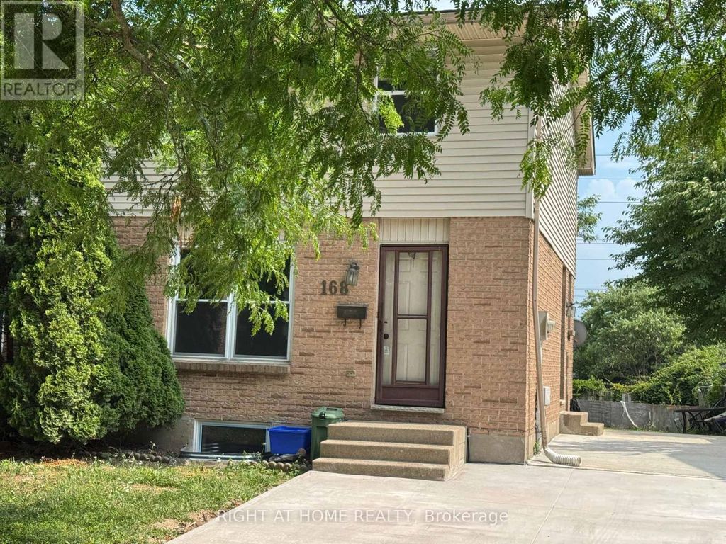 168 Golfdale Crescent, London South (south Q)