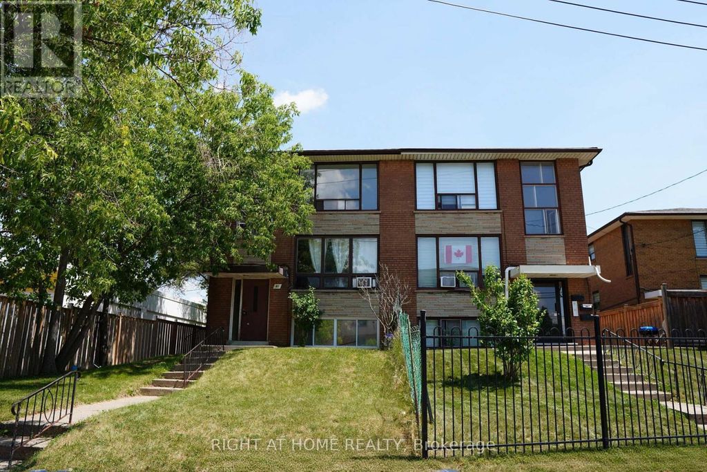 3 - 41 Northgate Drive, Toronto (downsview-Roding-Cfb)