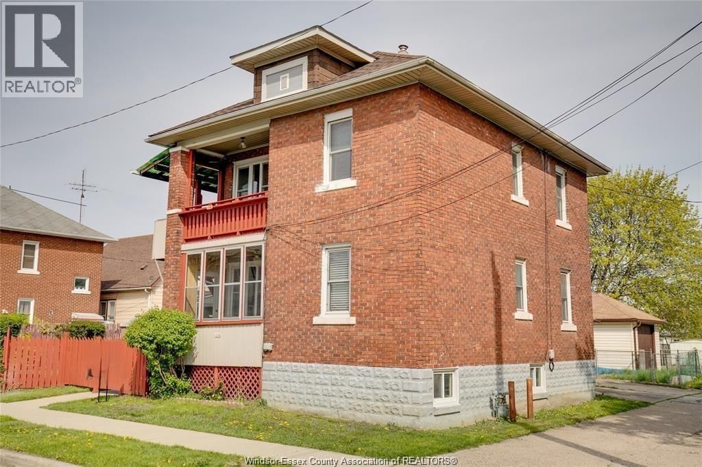 1238-1240 Niagara Street, Windsor