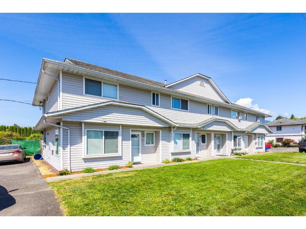 1,2,3,4 9145 Charles Street|chilliwack Proper East, Chilliwack