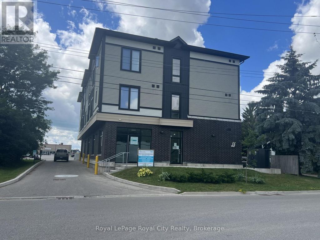 303 - 71 Victoria Street, Centre Wellington (elora/salem)