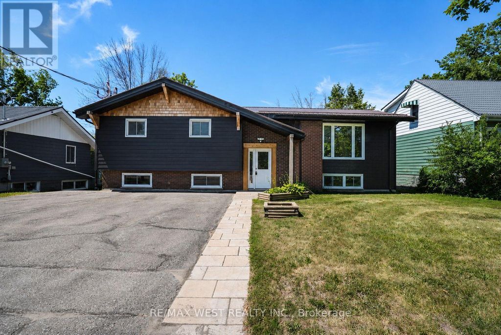 571 High Street, Orillia