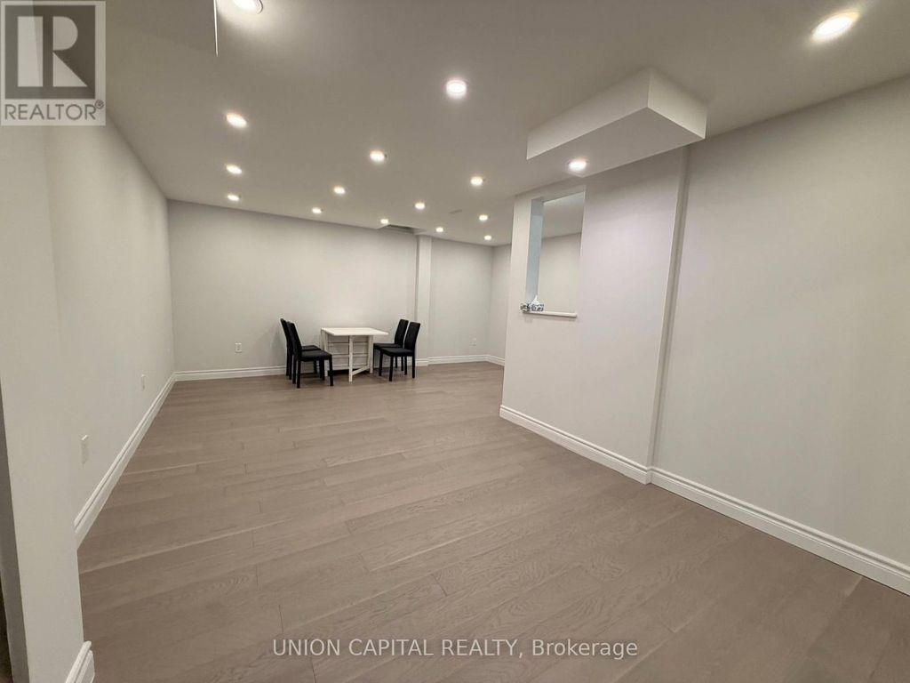 1 Waterleaf Road, Markham (cornell)