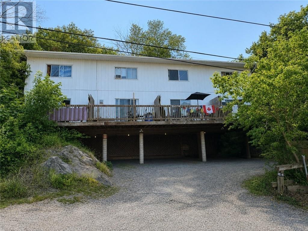 24 Fairview Avenue, Sudbury