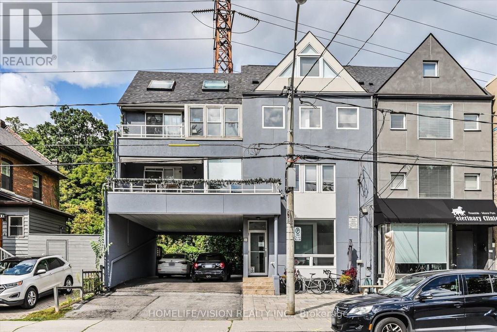 3rd Flr - 400 Summerhill Avenue, Toronto (rosedale-Moore Park)
