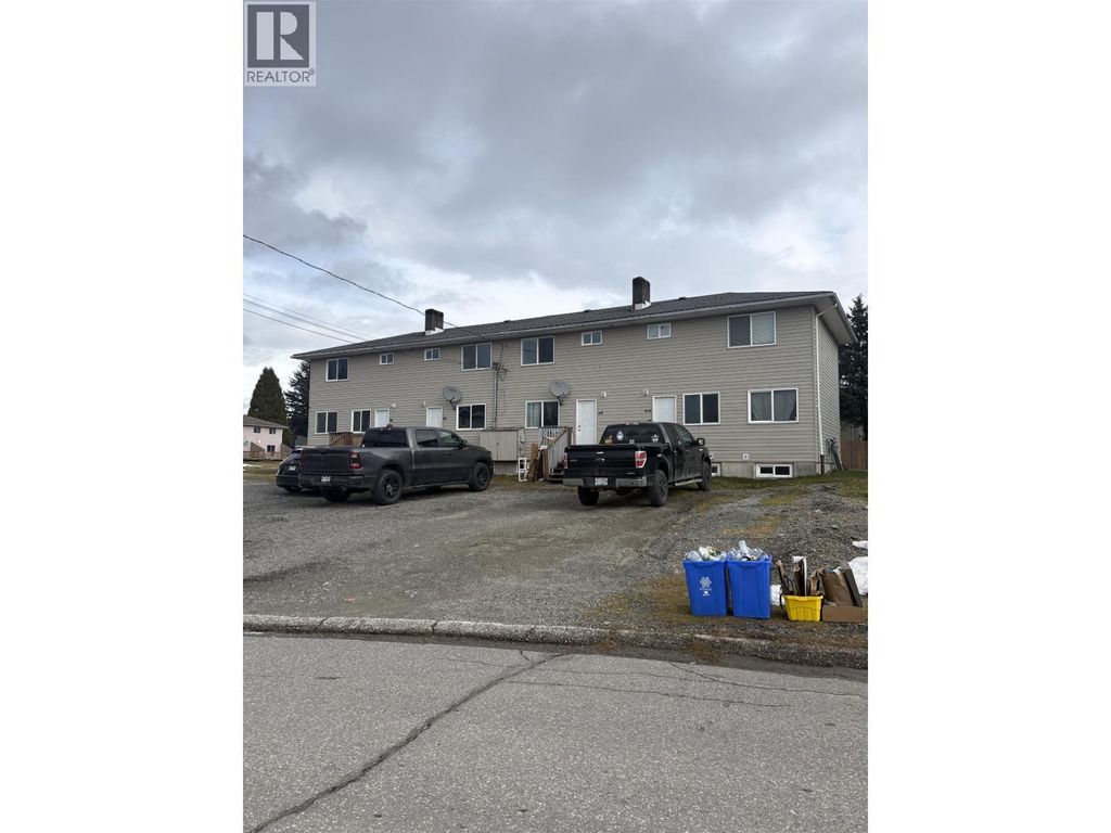 60-66 Wedeene Street, Kitimat