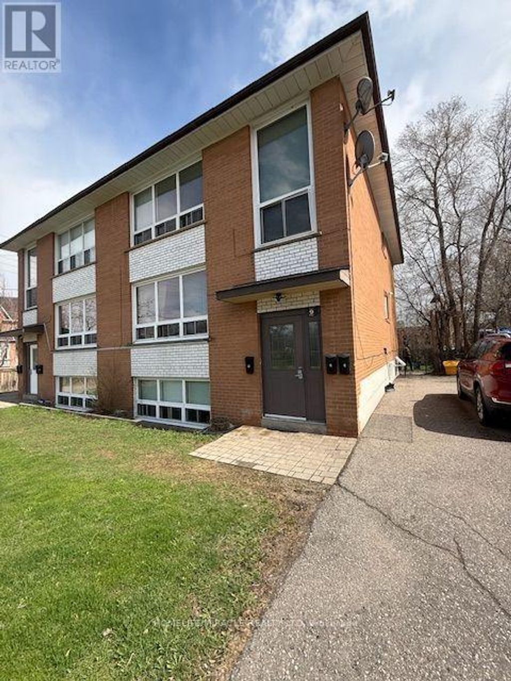 9 Ellen Street, Mississauga (streetsville)