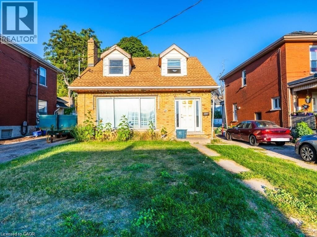 231 Water Street N, Cambridge
