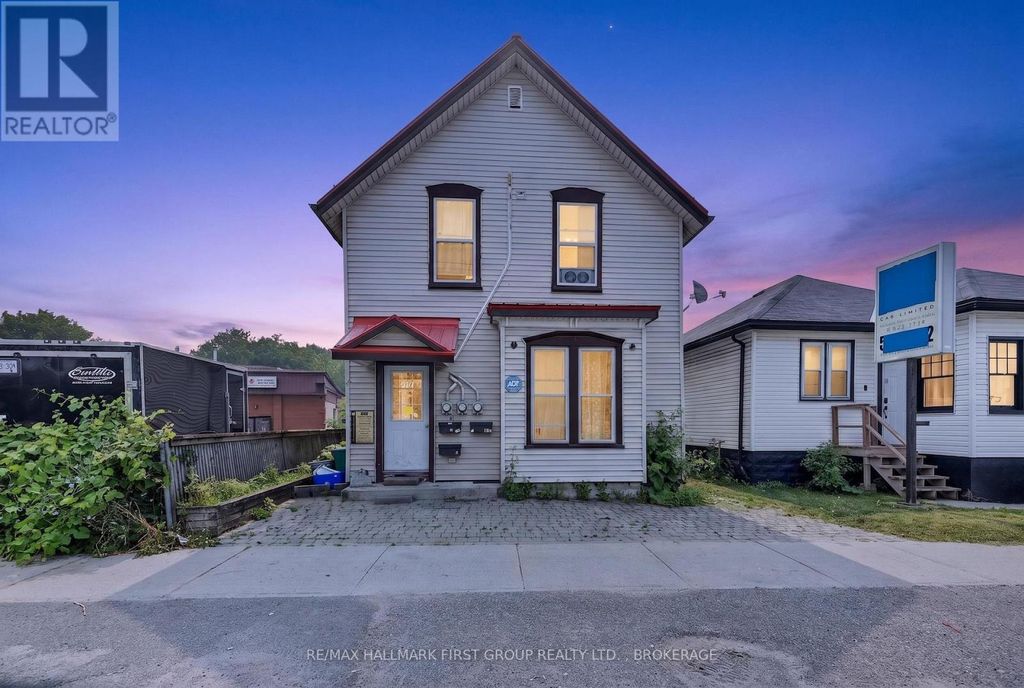 667 Montreal Street, Kingston (east Of Sir John A. Blvd)