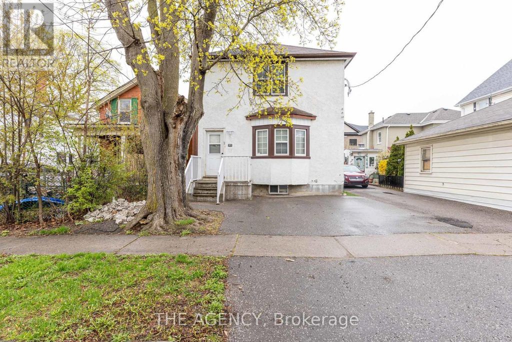 63 Hogarth Street, Oshawa (central)