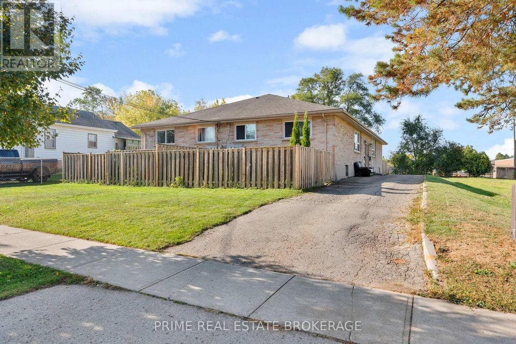 2 - 231 Greenwood Avenue, London South (south D)