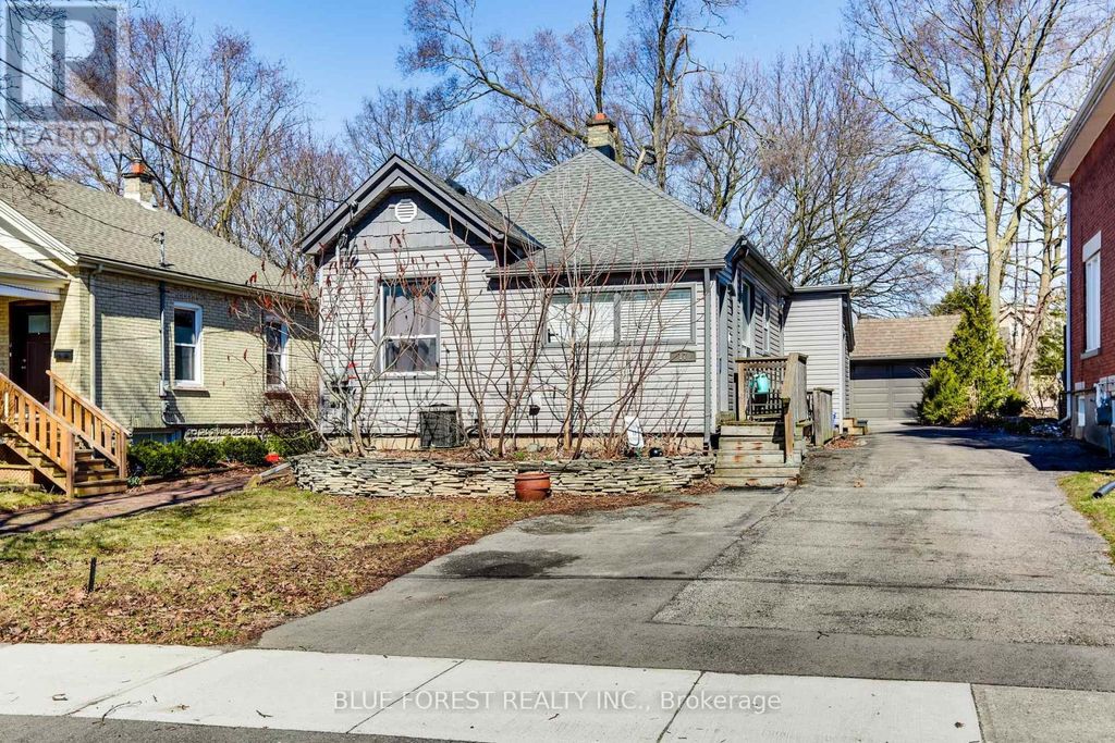 17 Mcdonald Avenue, London North (north K)