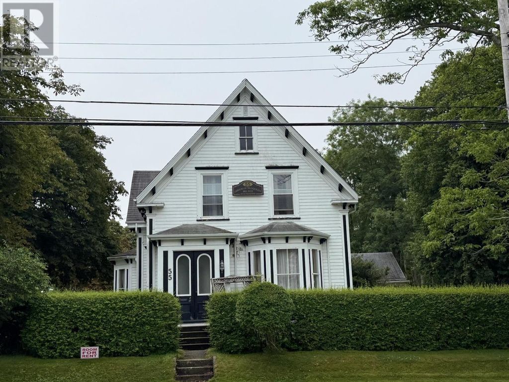 55 Forest Street, Yarmouth