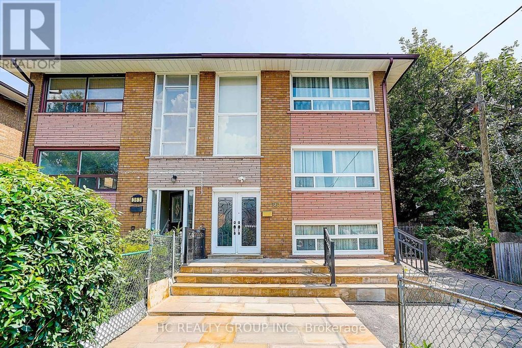 361 Highfield Road, Toronto (greenwood-Coxwell)