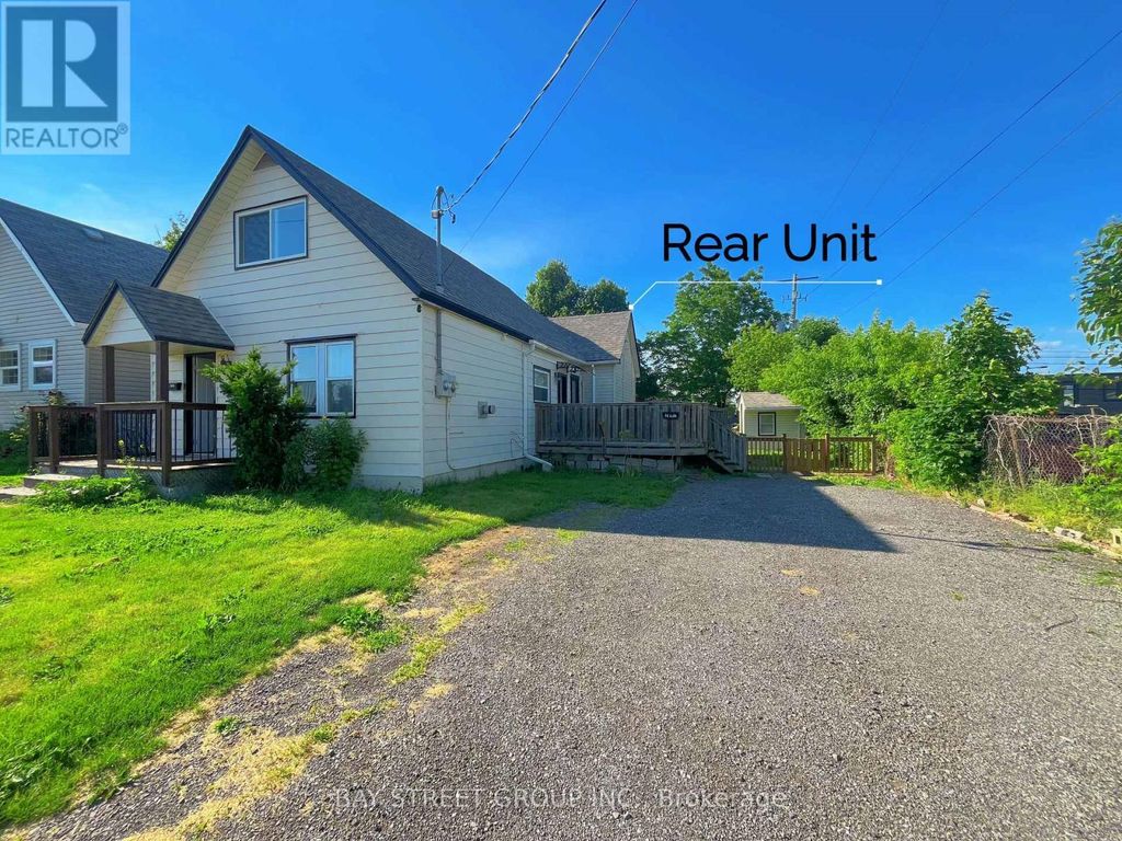 70 Courtwright Street, Fort Erie (central)