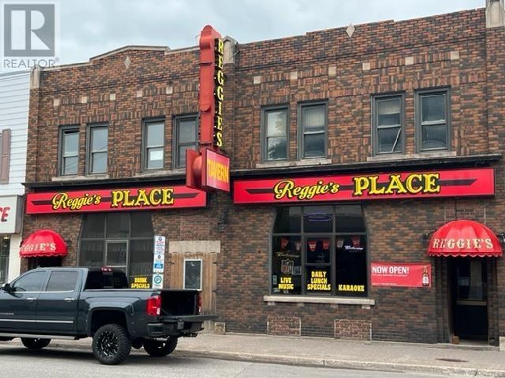 458 Queen St, Sault Ste. Marie