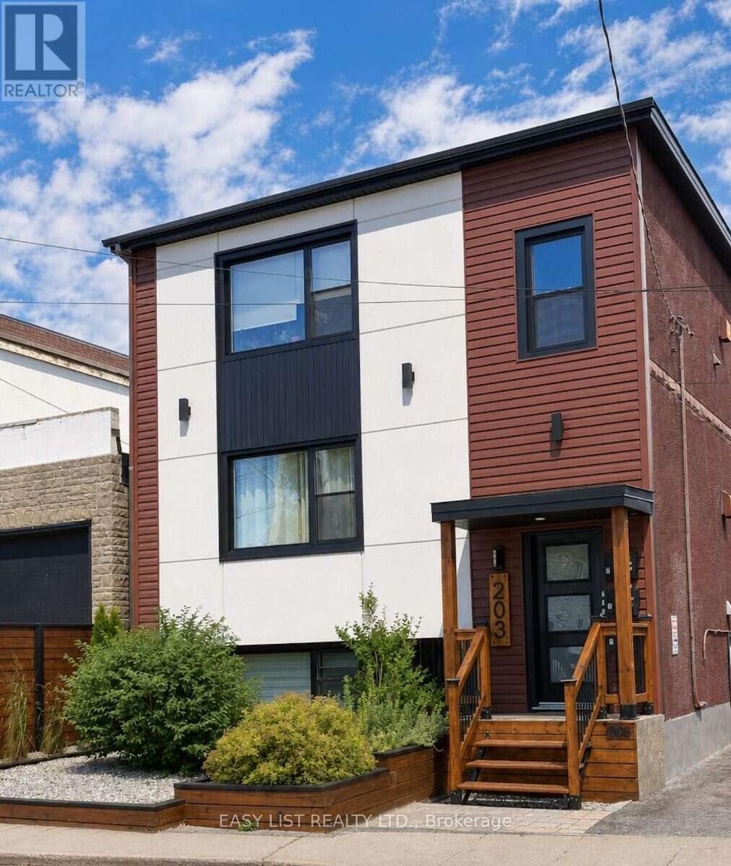 203 Marier Avenue, Ottawa