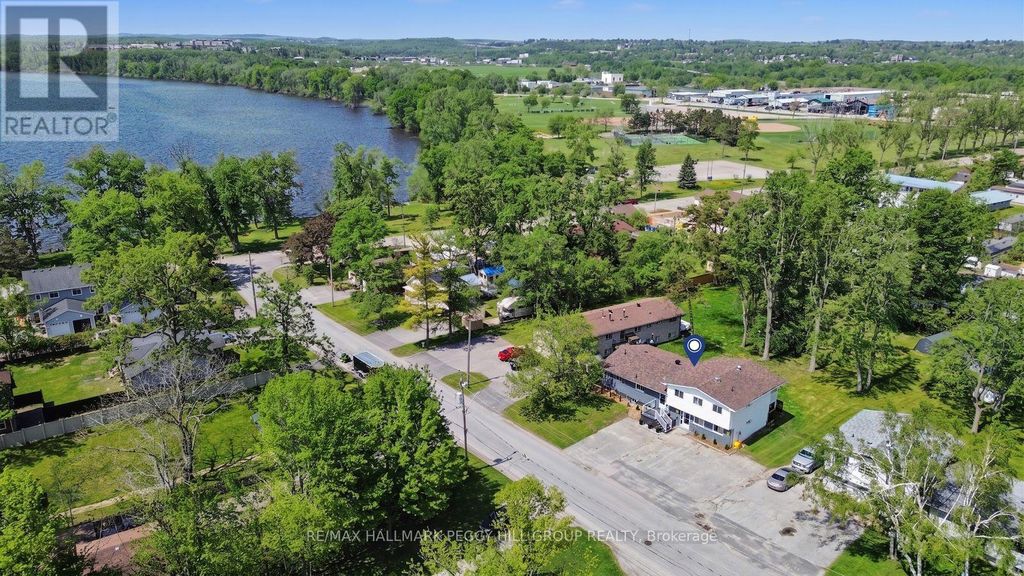 22 Olive Crescent, Orillia