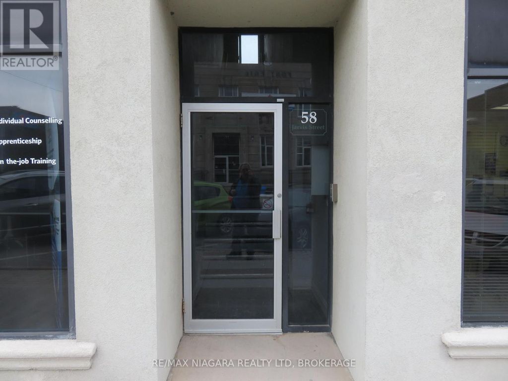 204 - 58 Jarvis Street, Fort Erie (central)