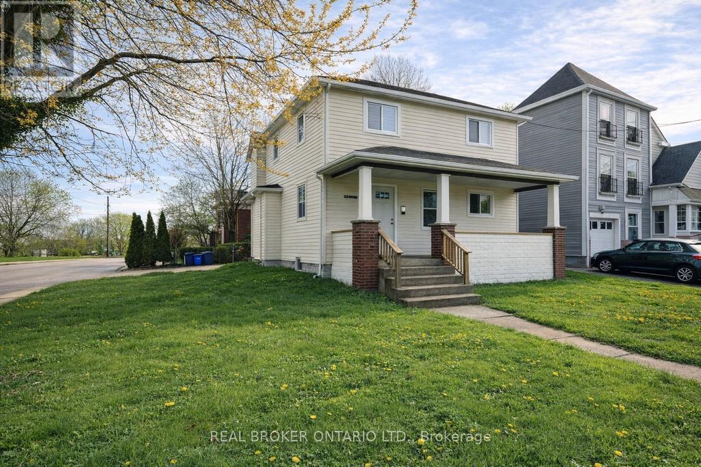 4394 Ellis Street, Niagara Falls (downtown)