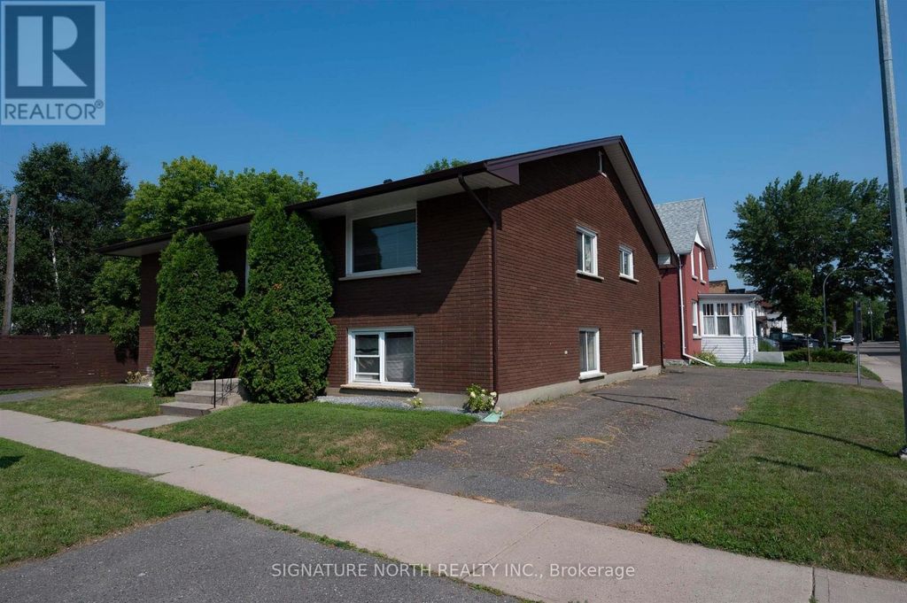 1103 Donald Street East, Thunder Bay (mckeller Park)
