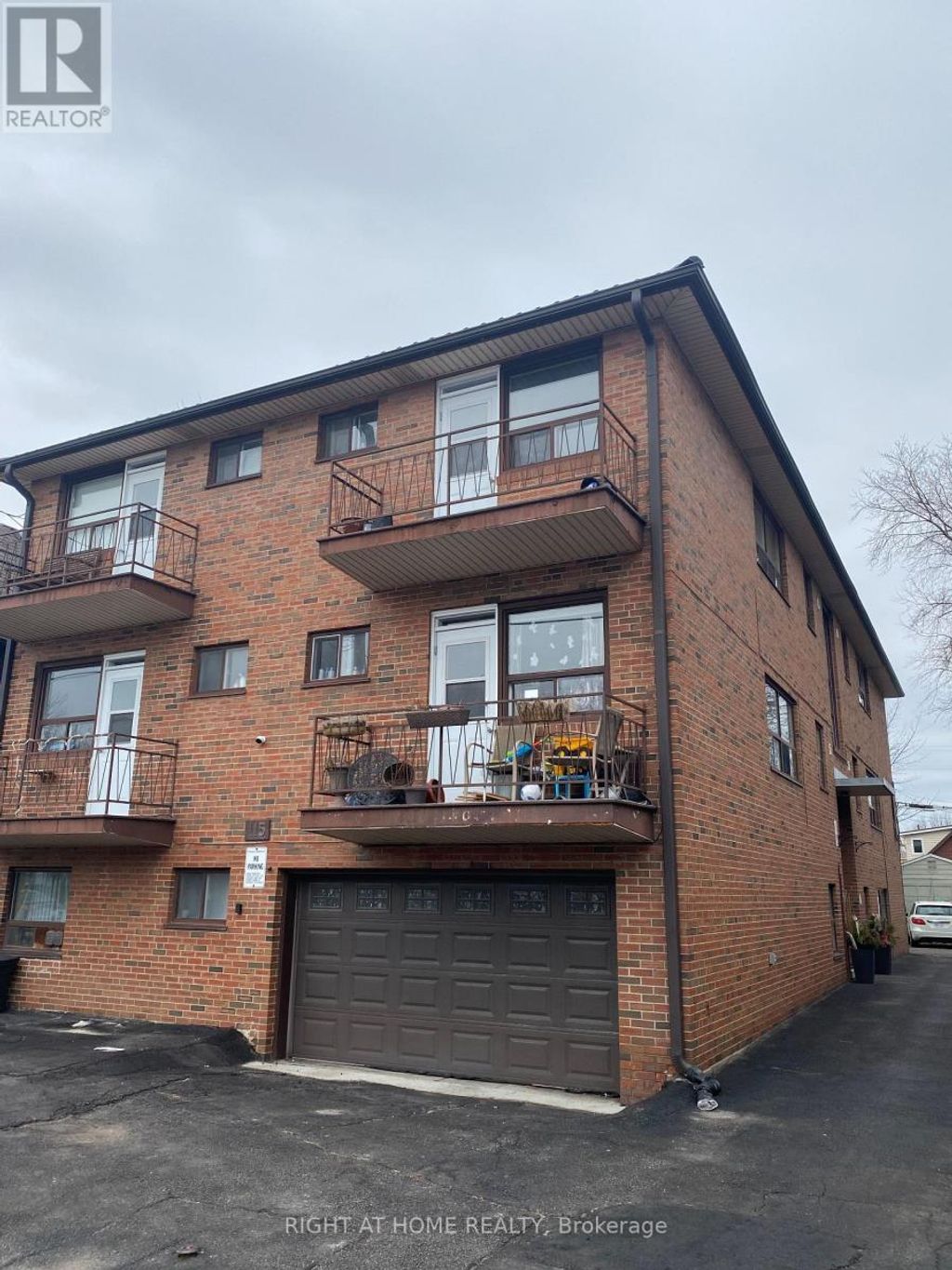 5 - 115 Eighth Street, Toronto (new Toronto)