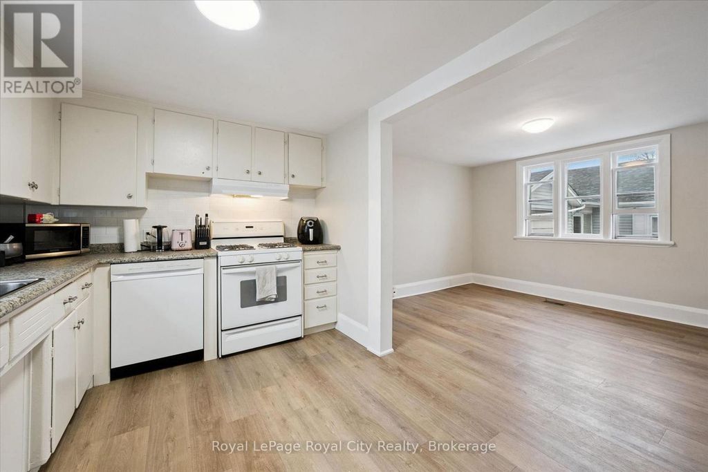 2 - 29 Hooper Street W, Guelph (st. Patrick's Ward)
