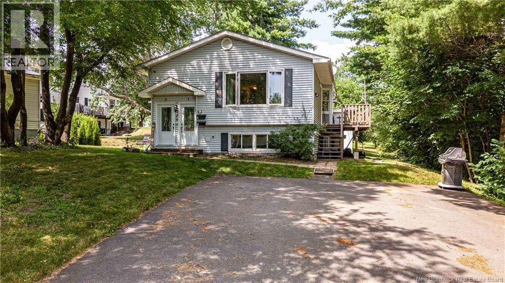 770 Glengarry Place, Fredericton
