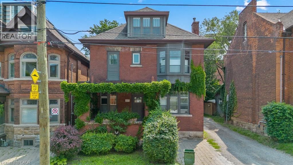 217 Caroline Street S, Hamilton