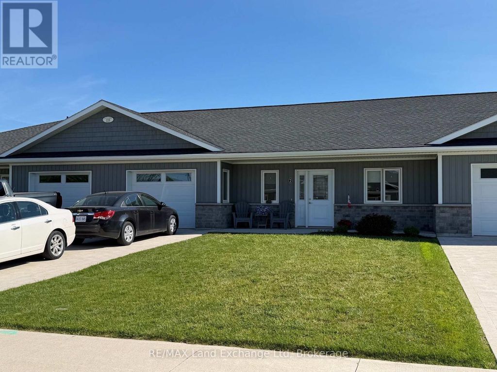 2 - 206 Rutledge Street, North Huron (blyth)