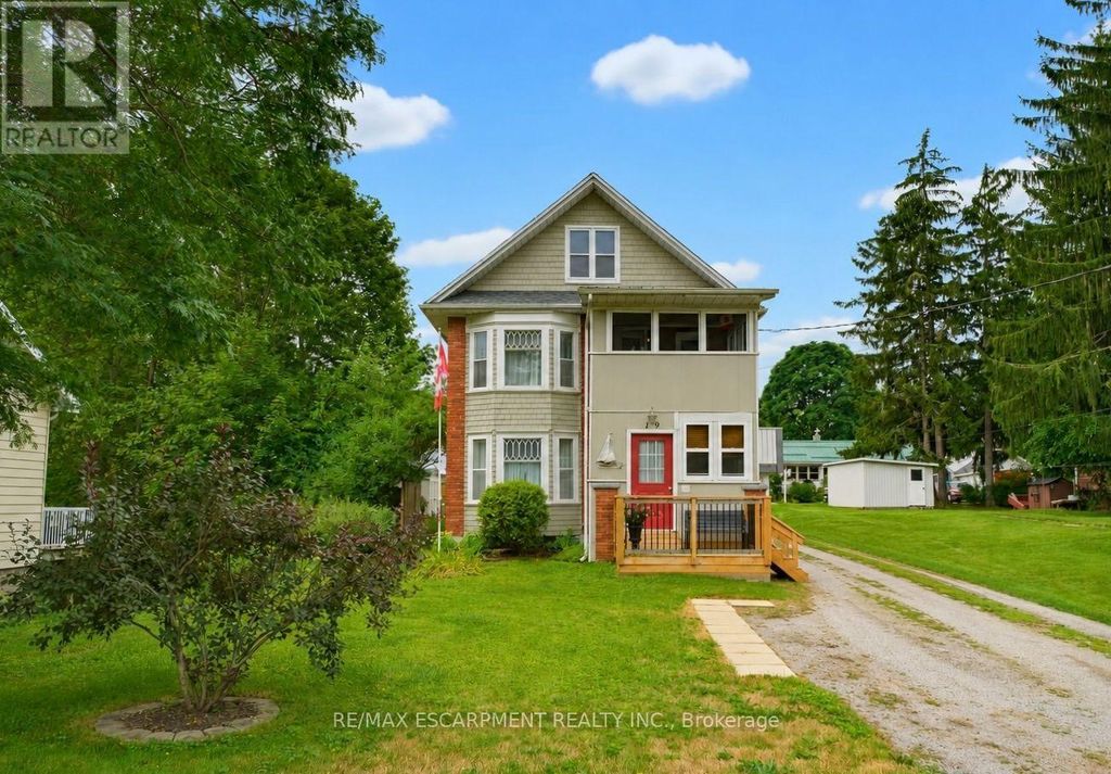 19 First Avenue, Norfolk (port Dover)