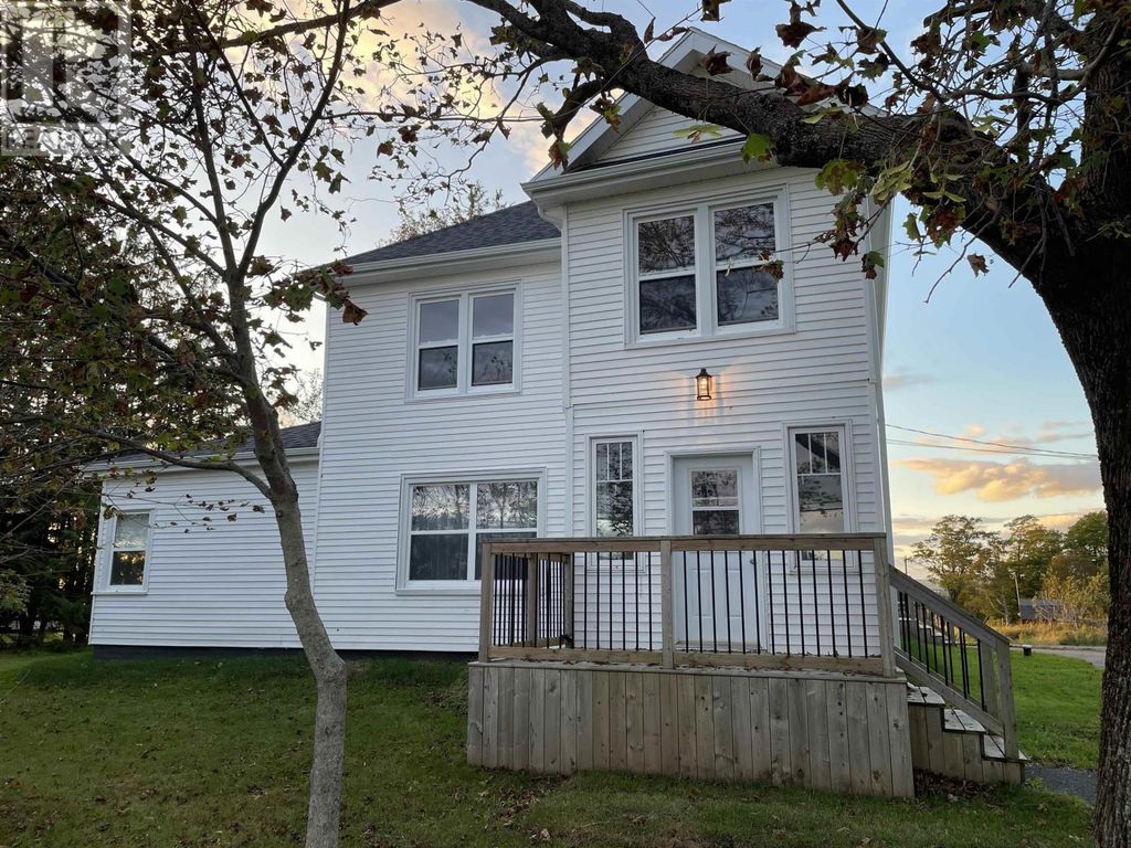 165 Ryland Avenue, Bible Hill