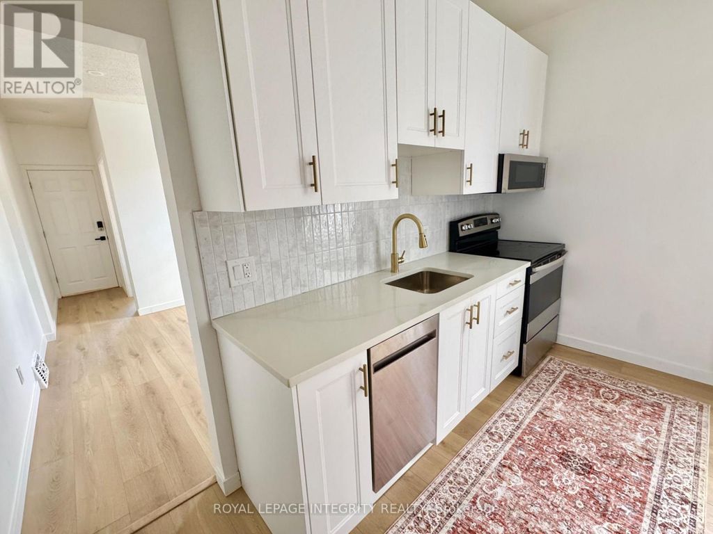 1 - 920 Gladstone Avenue, Ottawa