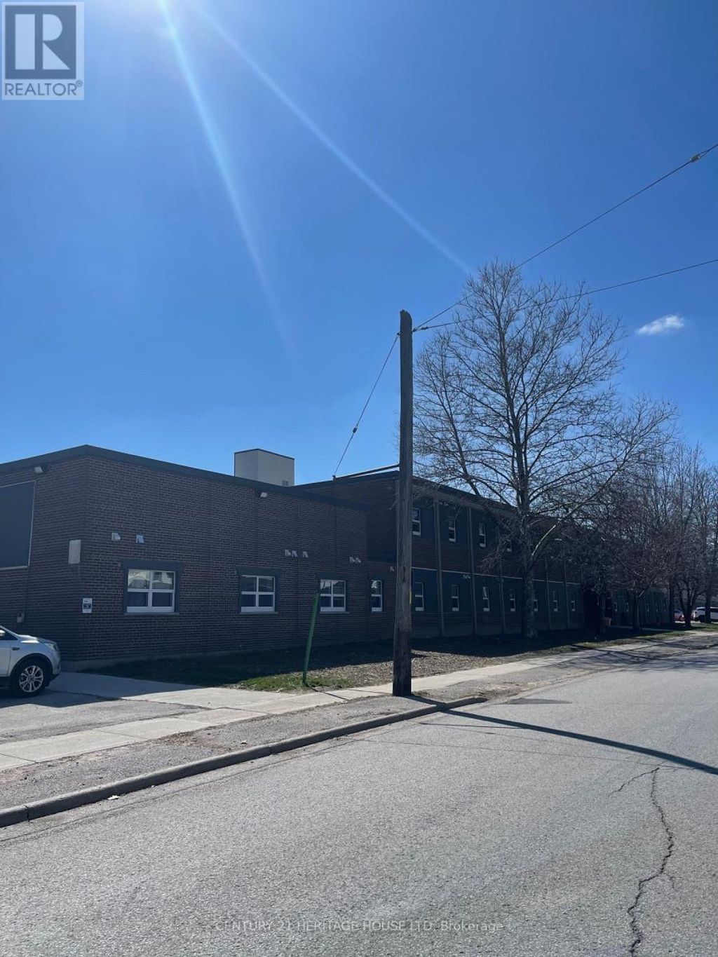 203 - 50 Scott Street, St. Thomas