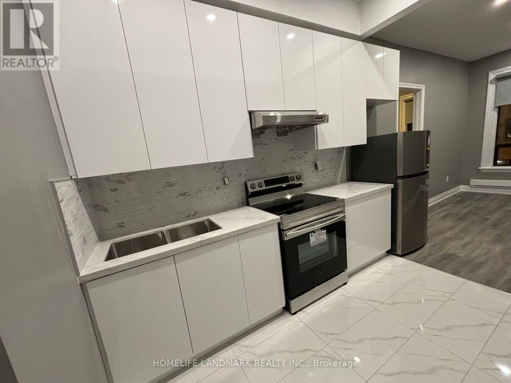 1b - 271 Dunn Avenue, Toronto (roncesvalles)
