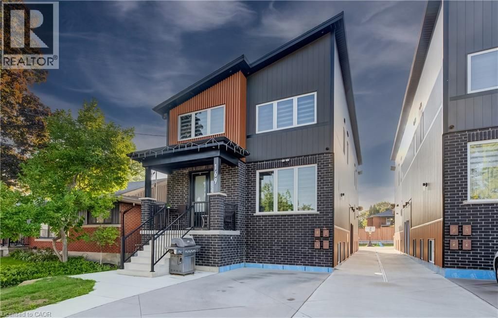 169 Fifth Avenue, Kitchener