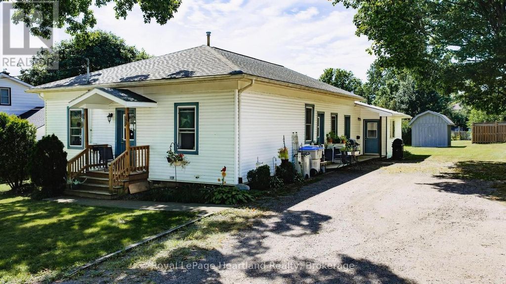 132 Queen Street, Central Huron (clinton)