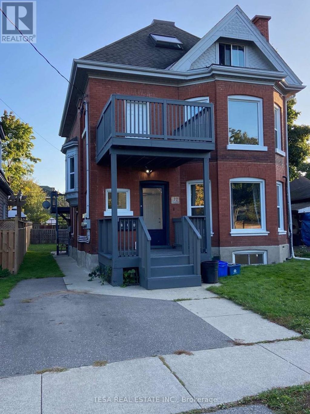 2 - 77 East Avenue, Brantford